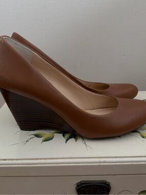 Franco Sarto Cognac Brown Wedge Pumps